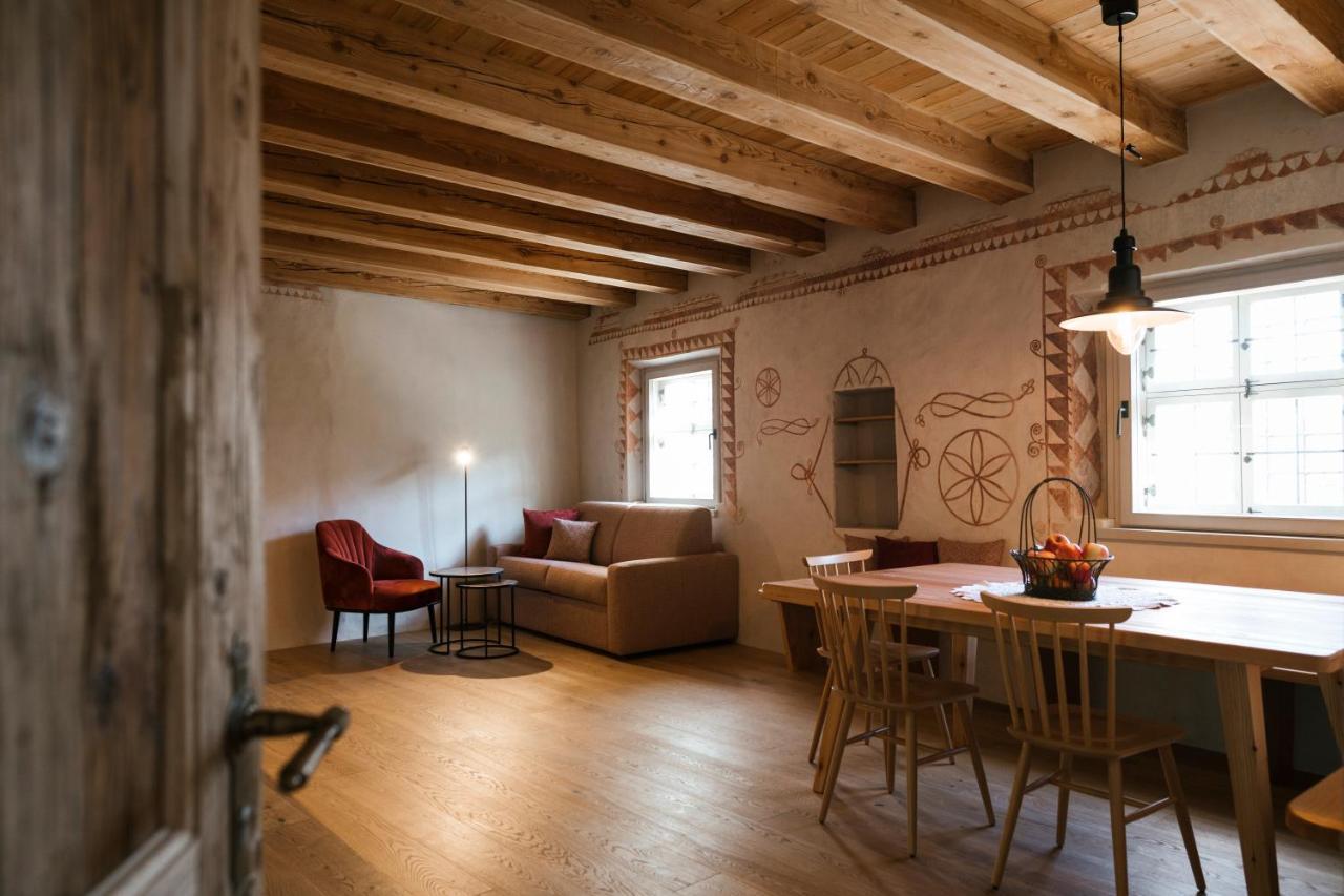 St. Vigilius Modern Historic Apartments นาลเลส ภายนอก รูปภาพ